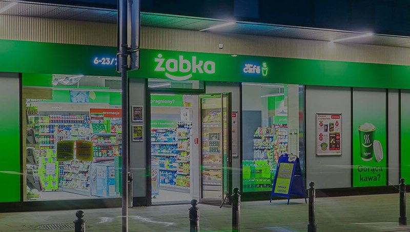 Zabka Gesch&auml;ft bei Nacht