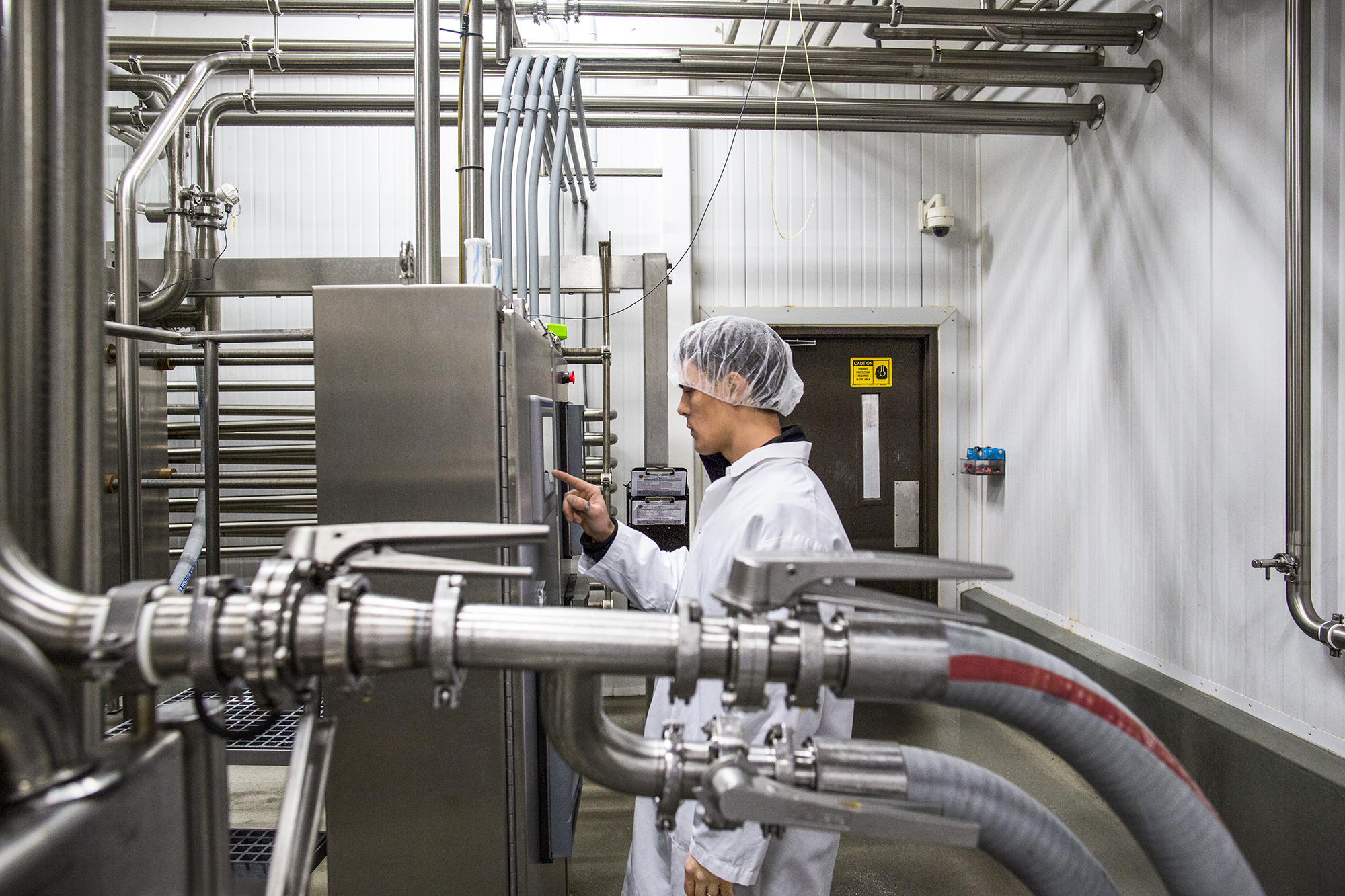 Photo of a worker in a manufacturing facility