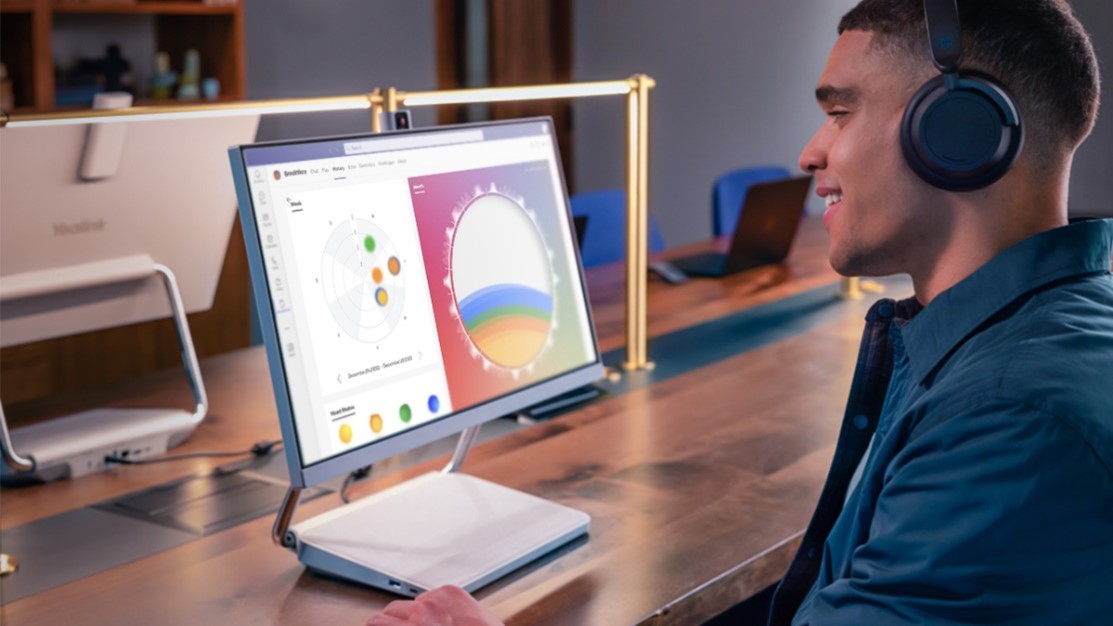 A person using the Breakthru app on a monitor