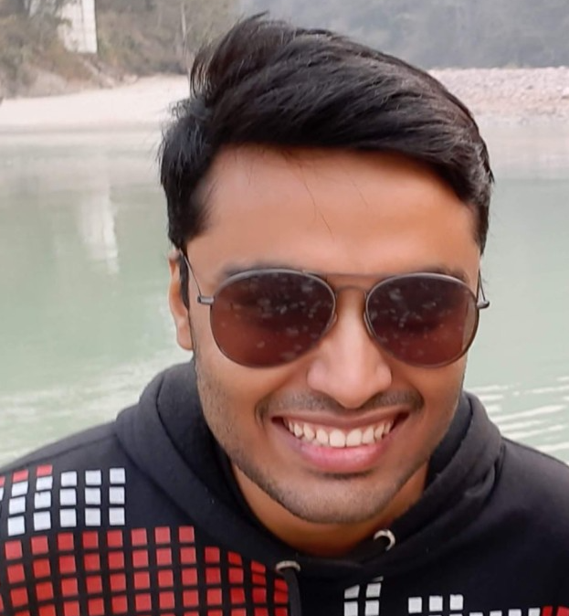 Deepak Saini의 초상화
