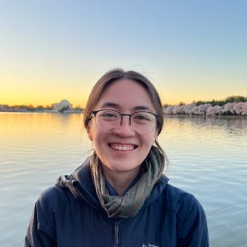 Esther Plotnickの肖像